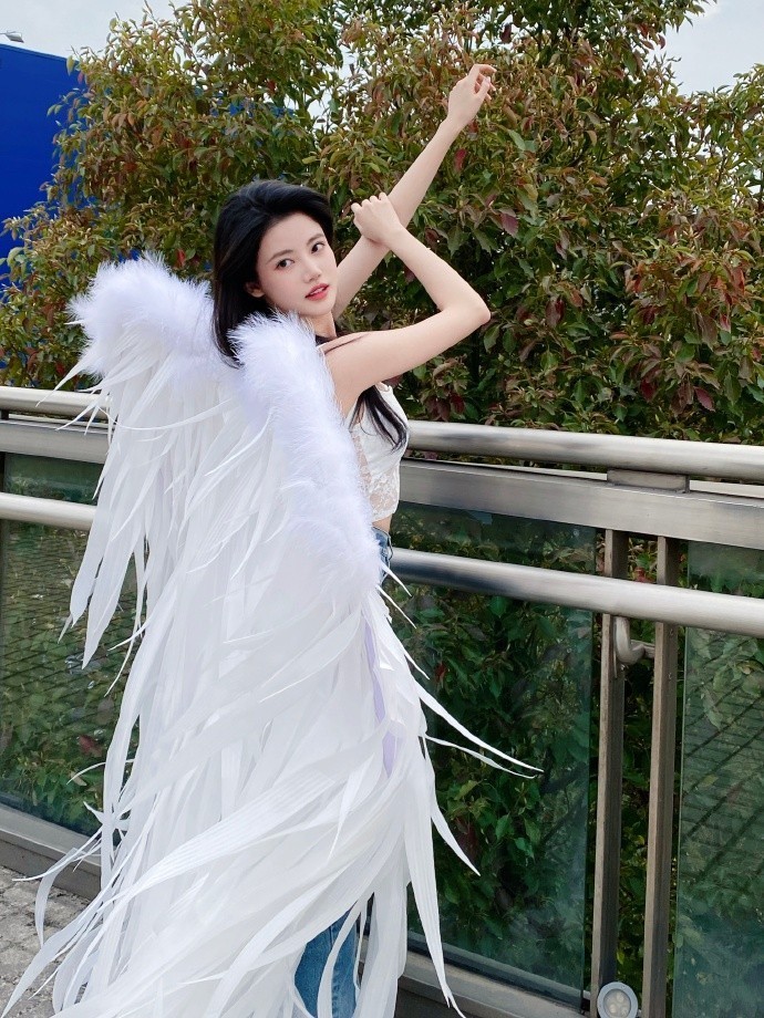 跨设备 · 体育